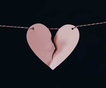 What Are the Major Differences and Similarities Between Divorce and Separation?